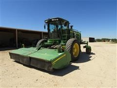 2010 John Deere R450 Self-Propelled Windrower 