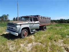 1962 Chevrolet C50 Grain Truck 