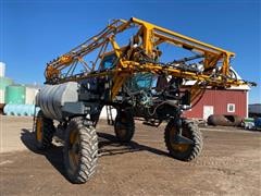 2000 Hagie 2100 Self-Propelled Sprayer 