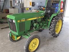 1988 John Deere 750 Tractor 