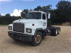 1996 Mack RD688S T/A Truck Tractor 