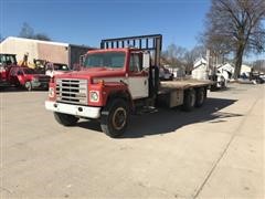 1982 International 4700 T/A Flatbed Truck 