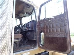 items/bac355332511ed11b5cf0003fff934d4/1986peterbilt359tatruck_2251037012b348bebe402878aea2f25b.jpg