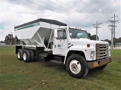 1989 International S1900 T/A Tender Truck 