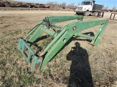 John Deere 168 Loader 