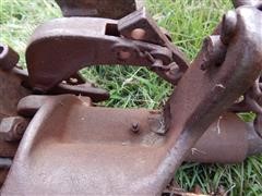 items/bc37e0c06729e41180be00155de252ff/internationalharvesterno.9horse-drawnsicklemower