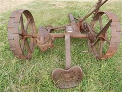 items/bc37e0c06729e41180be00155de252ff/internationalharvesterno.9horse-drawnsicklemower