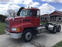 2000 Mack CH613 MaxiCruise T/A Truck Tractor 