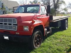 1984 Ford Navistar F-700 Flat Bed Truck 