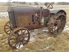 McCormick-Deering 1020 2WD Tractor 