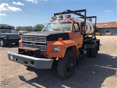 1988 Ford F800 S/A Liquid Application Truck 