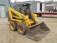 Gehl 3725 Skid Steer 