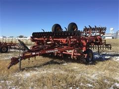 Krause 4500 Chisel Plow 