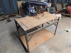 Black And Decker 12" Radial Arm Saw 