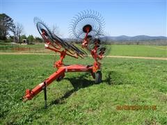 2017 KUHN SR112GII Rake 