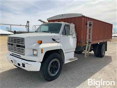 1990 Ford F700 S/A Grain Truck 