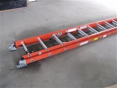 Werner 24' Fiberglass Extension Ladder 
