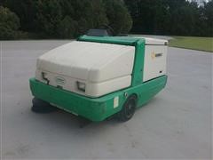 Tennant 6600 Sweeper Vac 