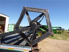 items/c077d517b528e41180be00155de252ff/1993macdon3000pulltypeswather