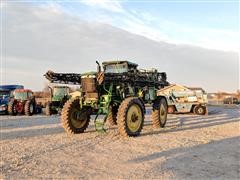 John Deere 4730 Self-Propelled Sprayer 