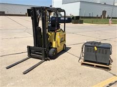 1992 Hyster E40XL-27 4x2 Forklift 