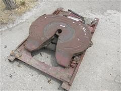 Holland Fifth Wheel Plate 