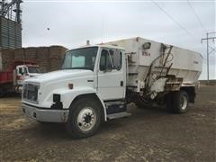 2001 Freightliner F11 70 Feed Truck 