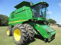 2001 John Deere 9650 CTS Combine 