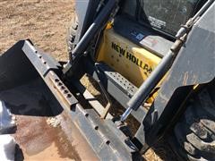 items/c3e9cf289f7f48a0b69d45d814e40529/newhollandl175skidsteer-25.jpg