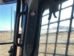 items/c3e9cf289f7f48a0b69d45d814e40529/newhollandl175skidsteer-45.jpg