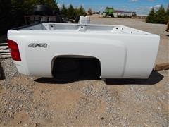 items/c4015fa70835e41180bc00155dd1091d/2012chevroloetsilvaradowhitepickupbed