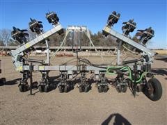 Hiniker 6000 Cultivator 