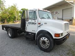 1999 International 4700 Flatbed Truck 