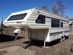 1992 Lance 2400 Travel Trailer 