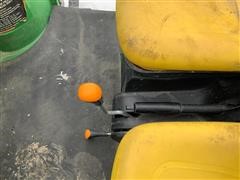 items/c57de0787650eb118fed00155d42e7e6/johndeere6x4gator_ba7b12fab1c04e1eb33e5396f278999c.jpg