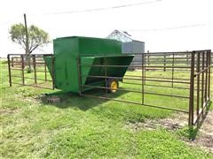 Baker Feed Supply Calf Creep Feeder Wagon W/Enclosure 