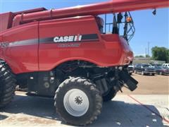 items/c5da984336c6ea11bf210003fff94c59/caseih7120combine-15.jpg