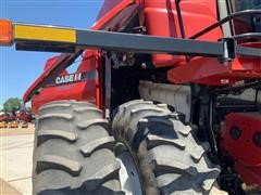 items/c5da984336c6ea11bf210003fff94c59/caseih7120combine-50.jpg