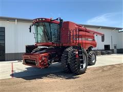 2011 Case IH 7120 Combine 