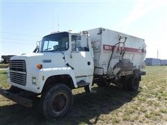 1991 Ford L8000 Feed Truck 