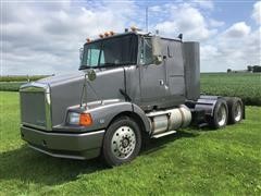 1993 White GMC Aero WIA64T T/A Truck Tractor 