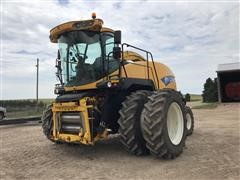 2007 New Holland FR9080 Self-Propelled Forage Harvester 