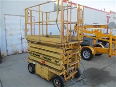 Upright Tiger E5118 Solid Tired Scissor Lift 