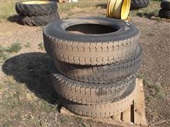 11R 24.5 Regroovable Dunlop Steel Belted Tires 