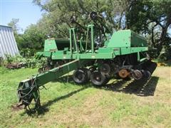 Great Plains 2N-3010 No-Till Drill 