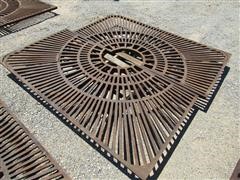 Neenah Foundry Co 2 Piece Cast Iron Tree Grate Set 