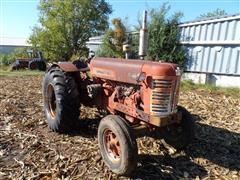 1958 International W450 Tractor 