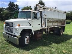 1997 Ford LN8000 S/A Bulk Feed Truck 