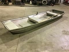 Aluminum Flat Bottom 12’ Fishing Boat 