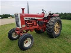 International Harvester 1206 2WD Tractor 